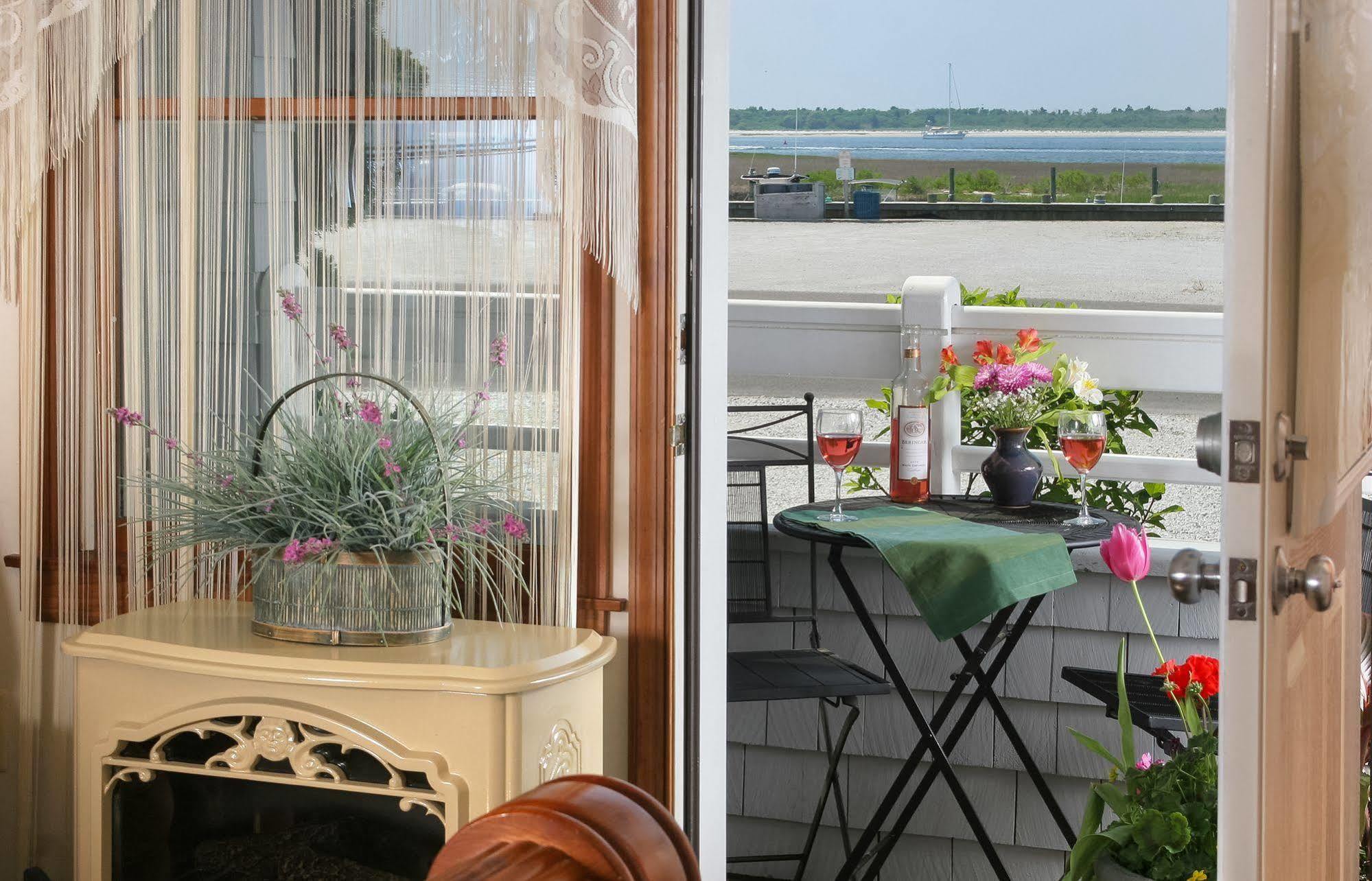 Sand Castle Bed And Breakfast Barnegat Light Exterior foto